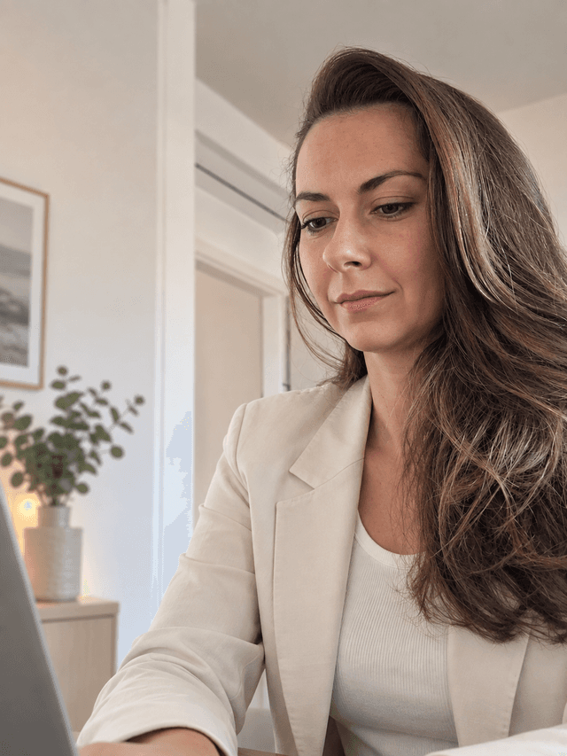 Eva Sezemská, AI Search Strategist z Mladé Boleslavi